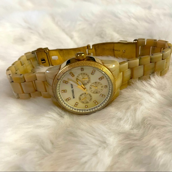 Michael Kors light Tortoise, Gold, pave watch - Picture 4 of 5